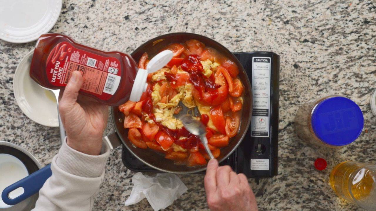 Hoisin Sauce & Ketchup