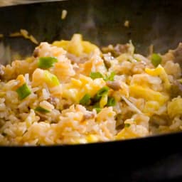 Beef Fried Rice (牛肉炒飯)