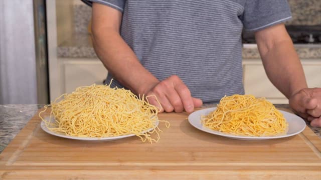 Thin Chow Mein Noodles